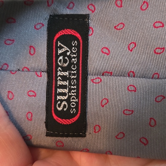 Surrey Sophisticates Gray Silk Tie - Picture 4 of 5